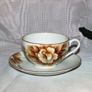 1940s Teacup Occupied Japan Hand Painted Cup & Saucer Brown ROne Sizee Vintage B